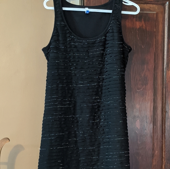 Ladies size large little black dress - Picture 1 of 1